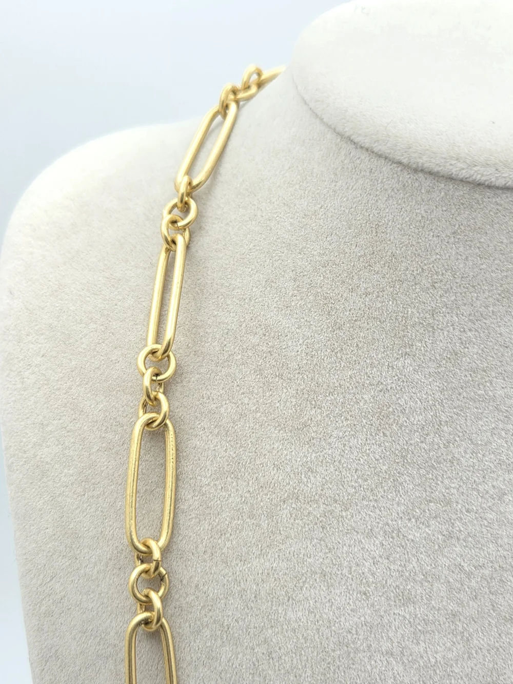 Madewell 18" Gold Tone Mixed Oval & Curb Chain Link Necklace - Picture 7 of 16